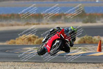 media/Apr-10-2022-SoCal Trackdays (Sun) [[f104b12566]]/Turn 14 (10am)/